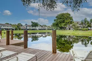 2147 Discovery Cir W, Deerfield Beach, FL 33442 - Photo 30