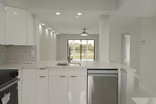 7320 Amberly Ln, Delray Beach, FL 33446 - Photo 10