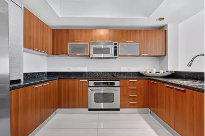 2650 Lake Shore Drive #1005, Riviera Beach, FL 33404 - Photo 2