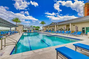 2650 Lake Shore Dr, Riviera Beach, FL 33404 - Photo 8