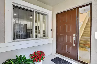 10401 Lake Vista Circle, Boca Raton, FL 33498 - Photo 6