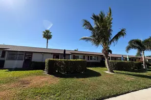 2966 Crosley Dr E, West Palm Beach, FL 33415 - Photo 16