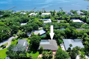22 Banyan Rd, Sewalls Point, FL 34996 - Photo 42