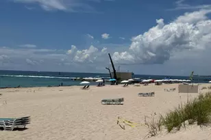33 S Ocean Ave, Singer Island, FL 33404 - Photo 18