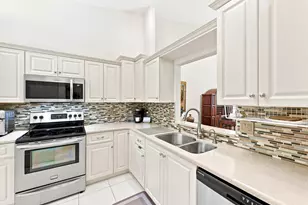 8343 Springlake Dr, Boca Raton, FL 33496 - Photo 20
