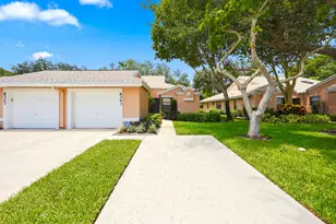 8343 Springlake Dr, Boca Raton, FL 33496 - Photo 2