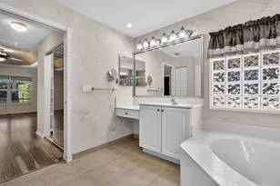 8135 Playa Del Sur Blvd, Lake Worth, FL 33467 - Photo 30