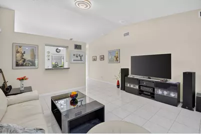 8246 Springview Terrace, Boca Raton, FL 33496 - Photo 14