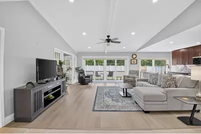 22018 Colony Drive, Boca Raton, FL 33433 - Photo 8