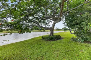 5866 Bay Hill Cir, Lake Worth, FL 33463 - Photo 48