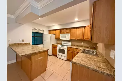 814 Sandtree Drive, Palm Beach Gardens, FL 33403 - Photo 6