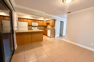 814 Sandtree Dr, Palm Beach Gardens, FL 33403 - Photo 10