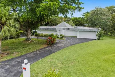 5707 White Hickory Circle, Tamarac, FL 33319 - Photo 2