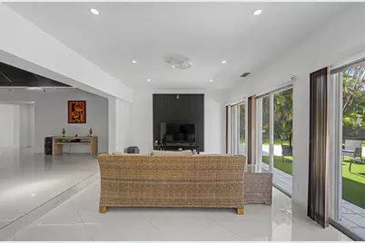 5707 White Hickory Circle, Tamarac, FL 33319 - Photo 56