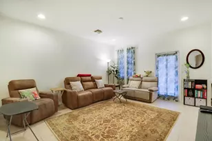 127 Seagrape Dr, Jupiter, FL 33458 - Photo 6