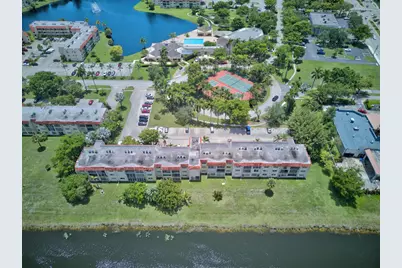 8101 N Sunrise Lakes Drive N #112, Sunrise, FL 33322 - Photo 4