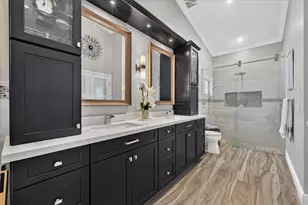 20250 NW 5th St, Pembroke Pines, FL 33029 - Photo 18