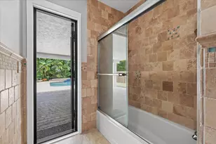 20250 NW 5th St, Pembroke Pines, FL 33029 - Photo 26