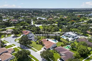 20250 NW 5th St, Pembroke Pines, FL 33029 - Photo 36