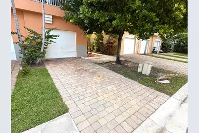 3261 Scarletta Drive, Riviera Beach, FL 33404 - Photo 16