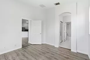 3261 Scarletta Dr, Riviera Beach, FL 33404 - Photo 8