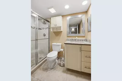 54 Capri B, Delray Beach, FL 33484 - Photo 16