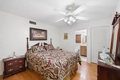 54 Capri B, Delray Beach, FL 33484 - Photo 12