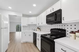 9101 W Sample Rd, Coral Springs, FL 33065 - Photo 10