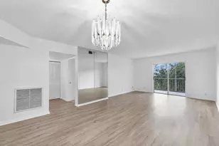 9101 W Sample Rd, Coral Springs, FL 33065 - Photo 8