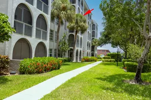 250 NE 20th St, Boca Raton, FL 33431 - Photo 30
