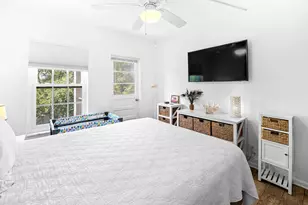 250 NE 20th St, Boca Raton, FL 33431 - Photo 16