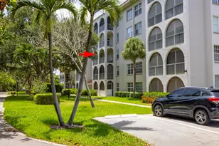 250 NE 20th St, Boca Raton, FL 33431 - Photo 1
