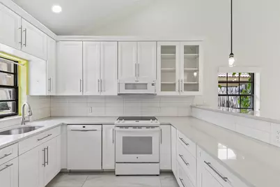 2656 Riverside Drive #2656, Coral Springs, FL 33065 - Photo 2