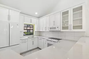 2656 Riverside Dr, Coral Springs, FL 33065 - Photo 12