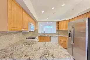 3041 Casa Rio Ct, Riviera Beach, FL 33418 - Photo 6
