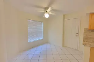 3041 Casa Rio Ct, Riviera Beach, FL 33418 - Photo 10