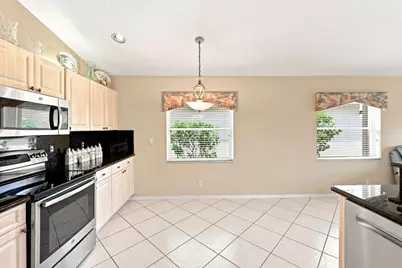 7221 Treviso Lane, Boynton Beach, FL 33472 - Photo 14