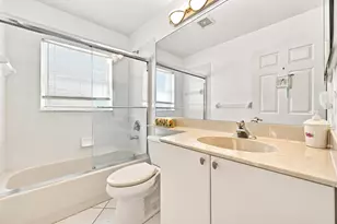 7221 Treviso Ln, Boynton Beach, FL 33472 - Photo 24