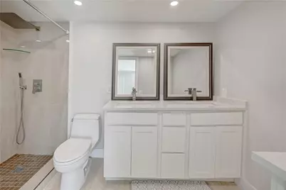 3205 Portofino Point #C2, Coconut Creek, FL 33066 - Photo 26