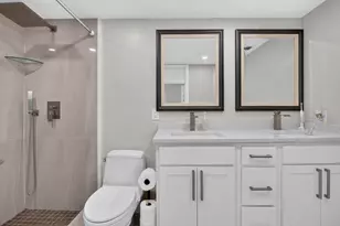 3205 Portofino Point, Coconut Creek, FL 33066 - Photo 32