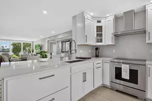 3205 Portofino Point, Coconut Creek, FL 33066 - Photo 4