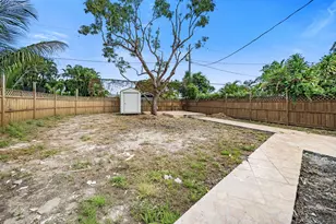 715 High St, West Palm Beach, FL 33405 - Photo 28