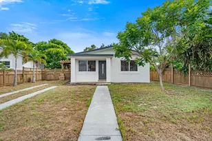 715 High St, West Palm Beach, FL 33405 - Photo 2
