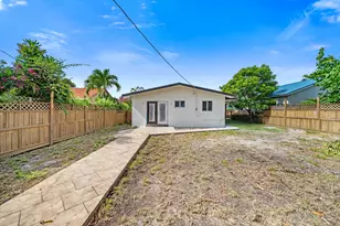 715 High St, West Palm Beach, FL 33405 - Photo 28