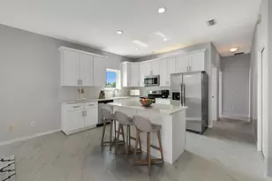 2704 SE Eagle Dr, Port Saint Lucie, FL 34984 - Photo 8