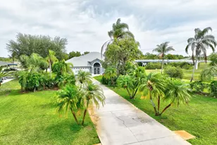 2704 SE Eagle Dr, Port Saint Lucie, FL 34984 - Photo 52