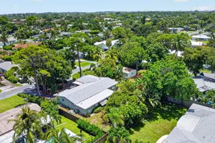 2709 SW 6th St, Boynton Beach, FL 33435 - Photo 4