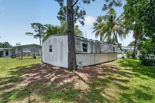 2709 SW 6th St, Boynton Beach, FL 33435 - Photo 18