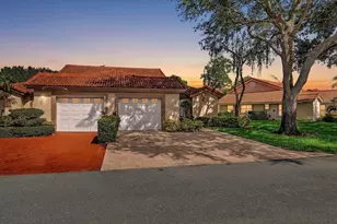 7036 Summer Tree Dr, Boynton Beach, FL 33437 - Photo 2