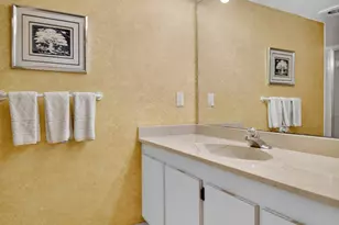 6800 Willow Wood Dr, Boca Raton, FL 33434 - Photo 34
